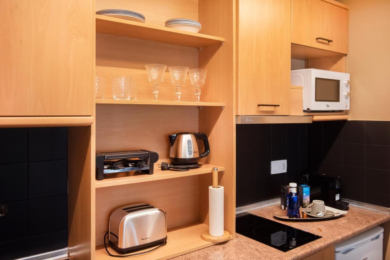 Apartaments Sant Bernat Канилло Экстерьер фото